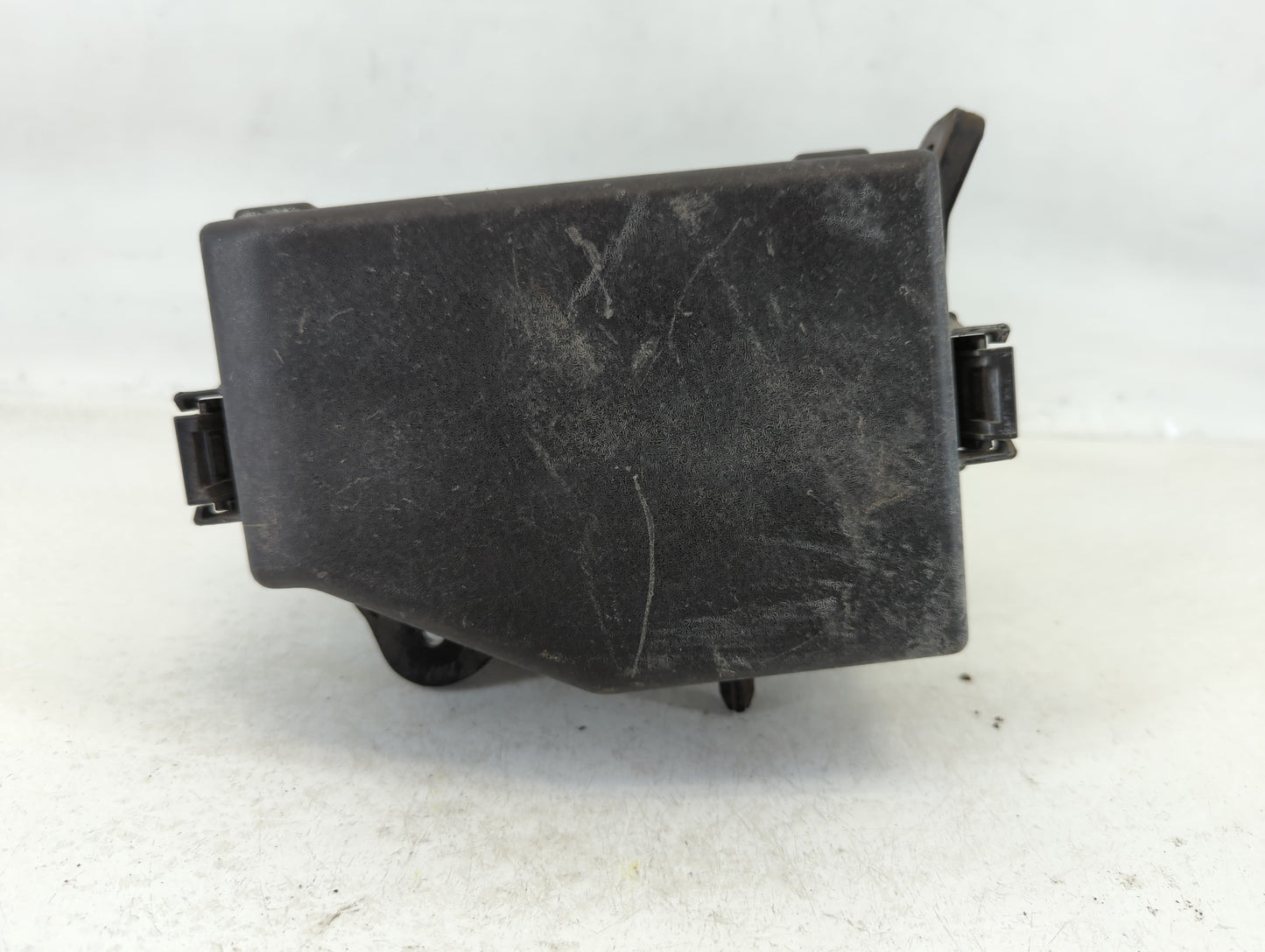 2013-2014 Hyundai Accent Fusebox Fuse Box Panel Relay Module P/N:912201R427 Fits Fits 2013 2014 OEM Used Auto Parts - Oemuse