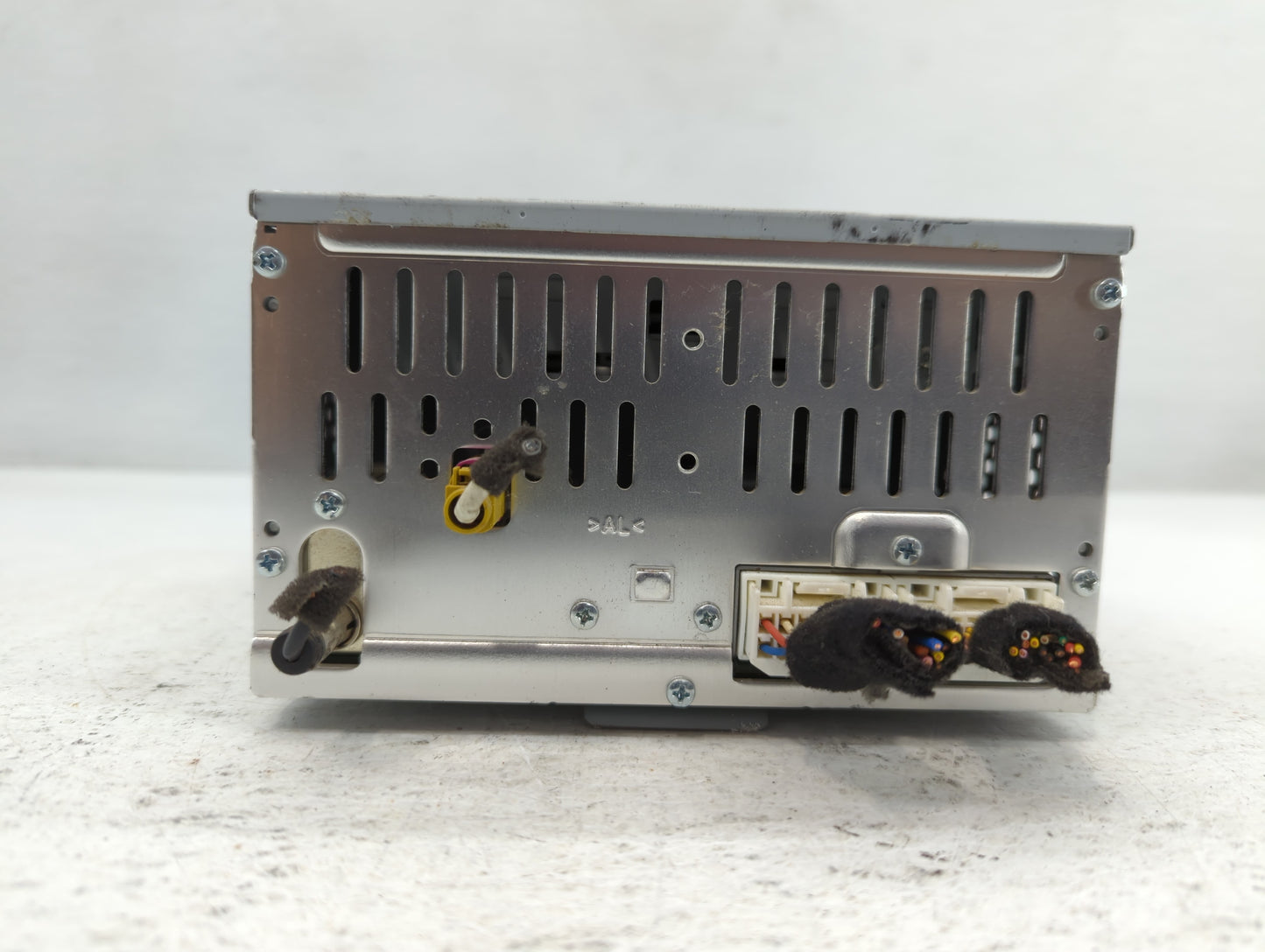 2014 Hyundai Accent Radio AM FM Cd Player Receiver Replacement P/N:96170-1R1104X Fits OEM Used Auto Parts - Oemusedautoparts