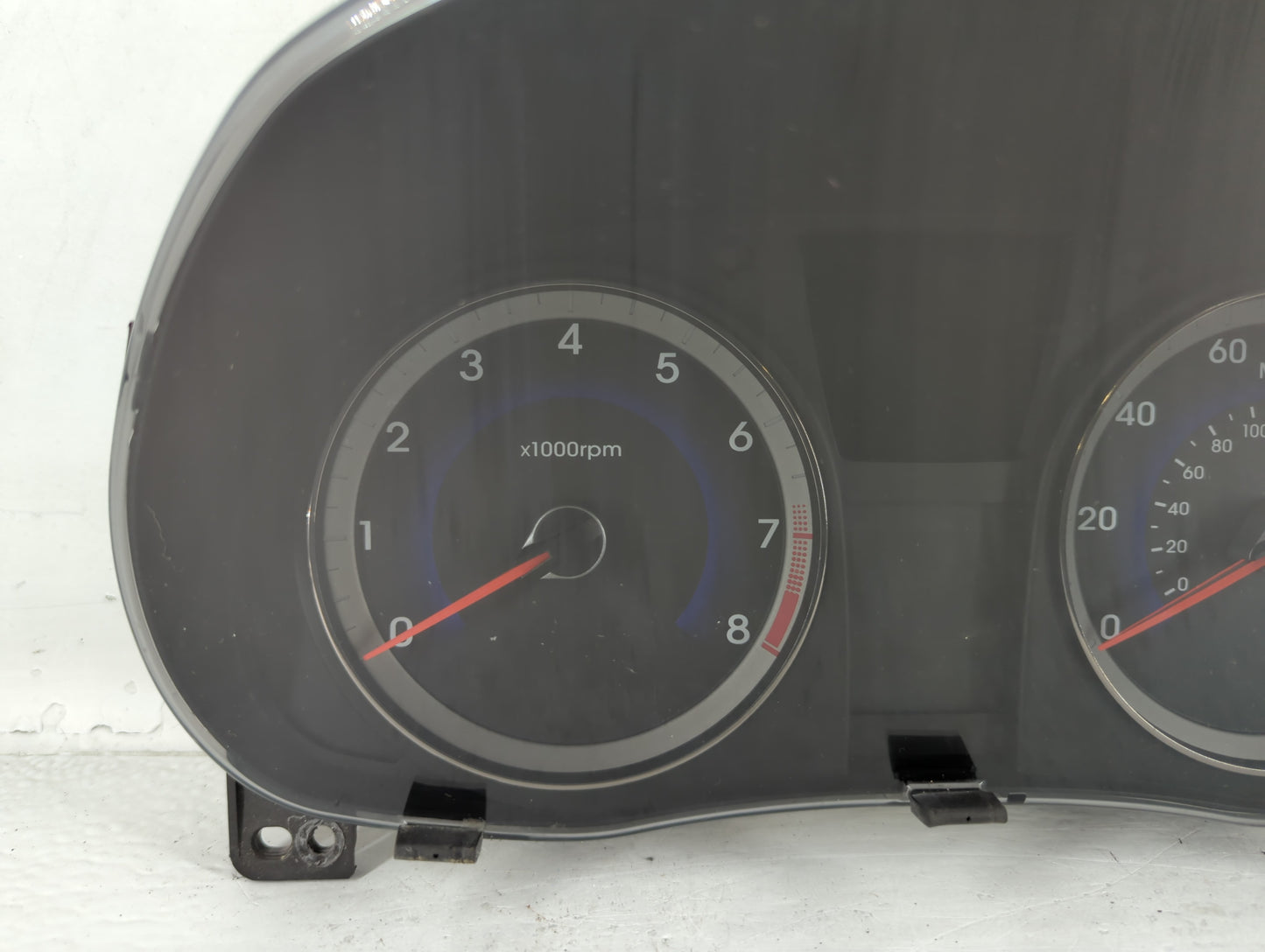 2013-2014 Hyundai Accent Instrument Cluster Speedometer Gauges P/N:94001-1R015 Fits Fits 2013 2014 OEM Used Auto Parts - Oem