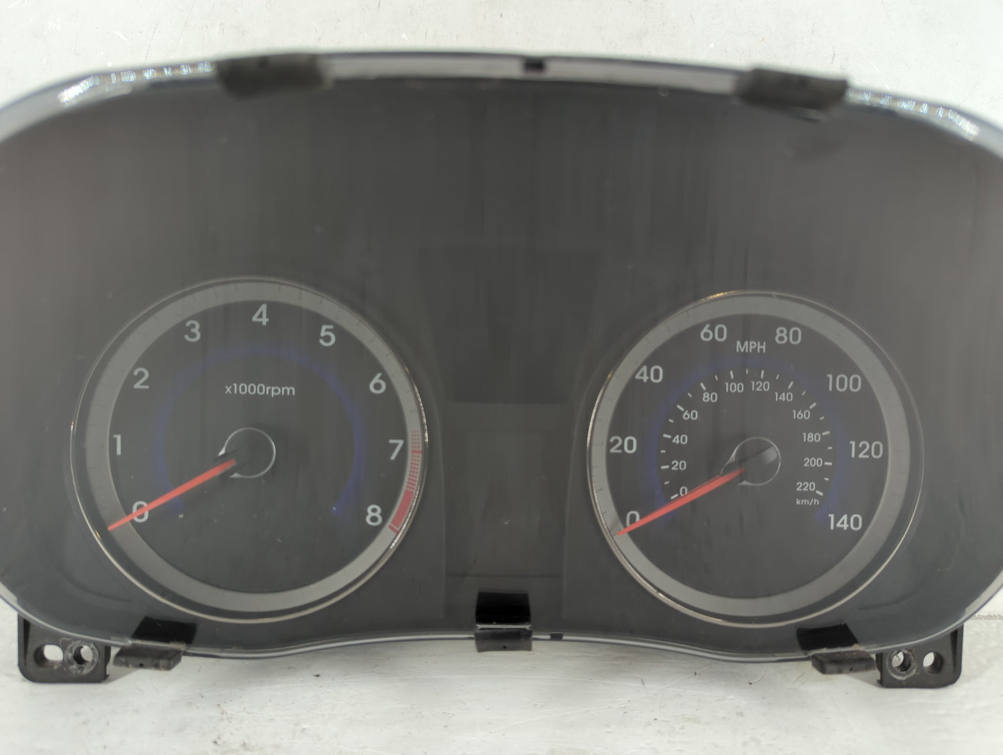 2013-2014 Hyundai Accent Instrument Cluster Speedometer Gauges P/N:94001-1R015 Fits Fits 2013 2014 OEM Used Auto Parts - Oem