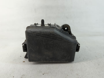 2013-2014 Hyundai Accent Fusebox Fuse Box Panel Relay Module P/N:91220-1R617 Fits Fits 2013 2014 OEM Used Auto Parts - Oemus