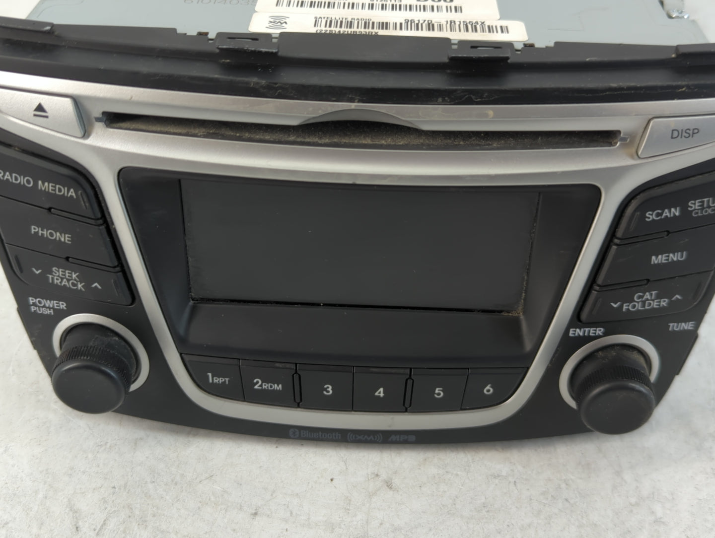 2014 Hyundai Accent Radio AM FM Cd Player Receiver Replacement P/N:96170-1R1564X Fits OEM Used Auto Parts - Oemusedautoparts