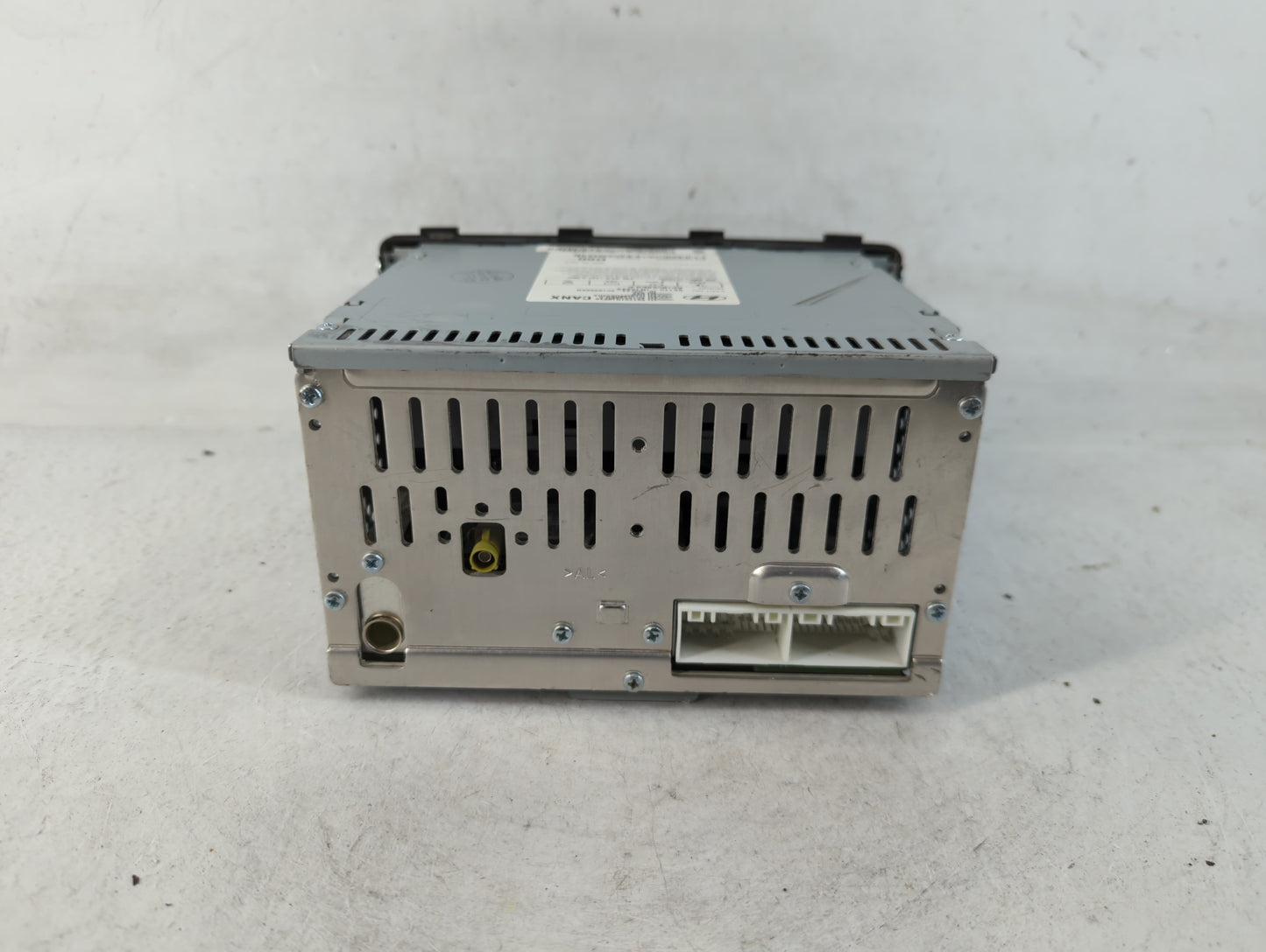 2014 Hyundai Accent Radio AM FM Cd Player Receiver Replacement P/N:96170-1R1564X Fits OEM Used Auto Parts - Oemusedautoparts