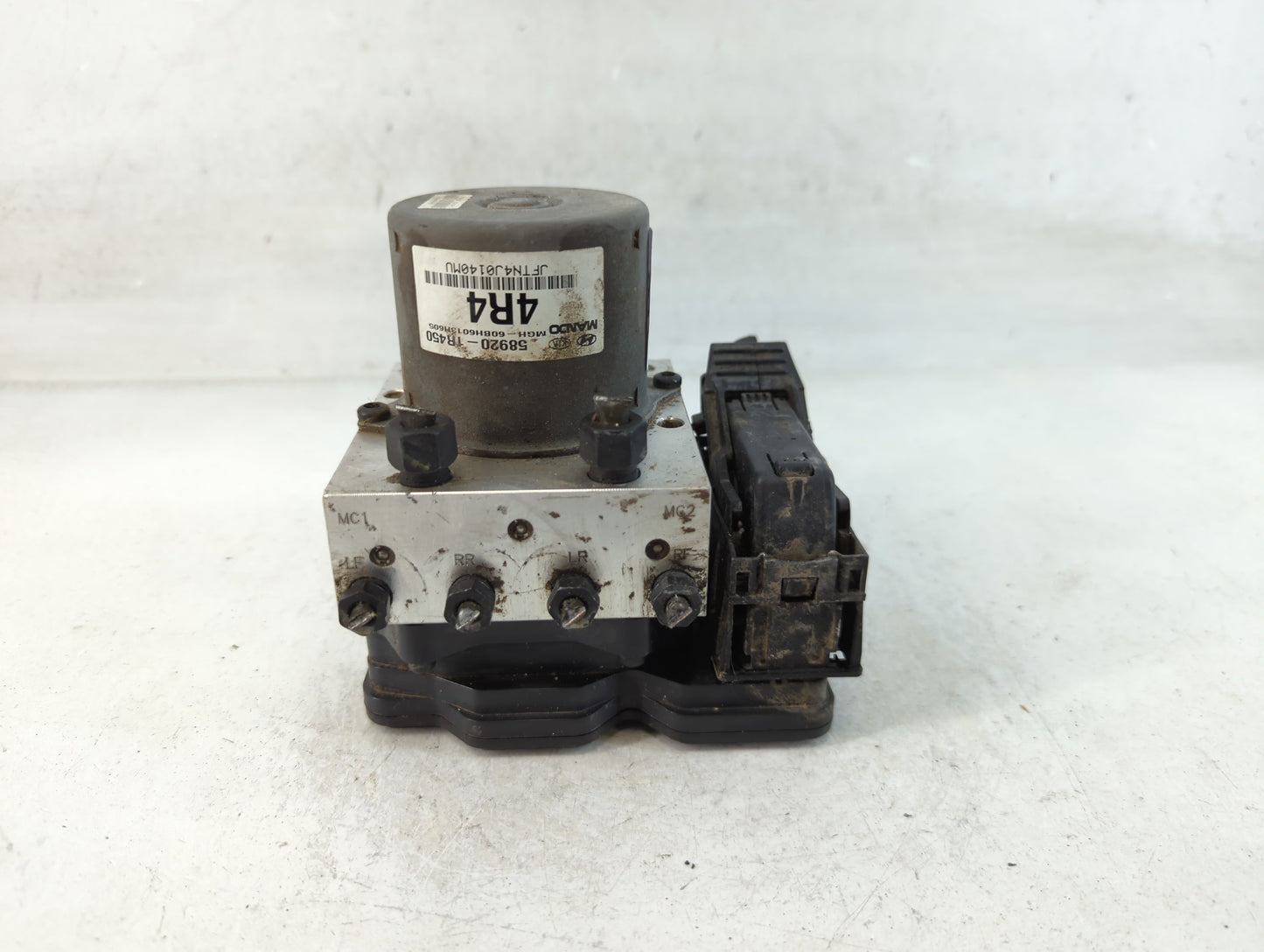 2013-2014 Hyundai Accent ABS Pump Control Module Replacement P/N:58920-1R450 Fits Fits 2013 2014 OEM Used Auto Parts - Oemus