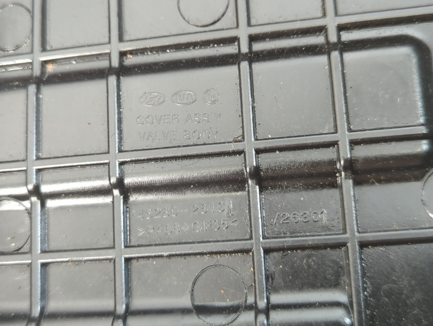 2012-2019 Hyundai Accent Engine Oil Pan Fits Fits 2010 2011 2012 2013 2014 2015 2016 2017 2018 2019 OEM Used Auto Parts - Oe