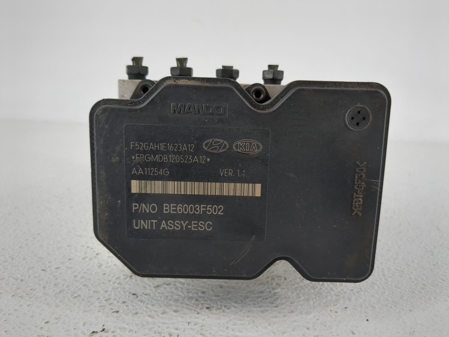 2012-2014 Hyundai Azera ABS Pump Control Module Replacement P/N:58920-3V300 Fits Fits 2012 2013 2014 OEM Used Auto Parts - O