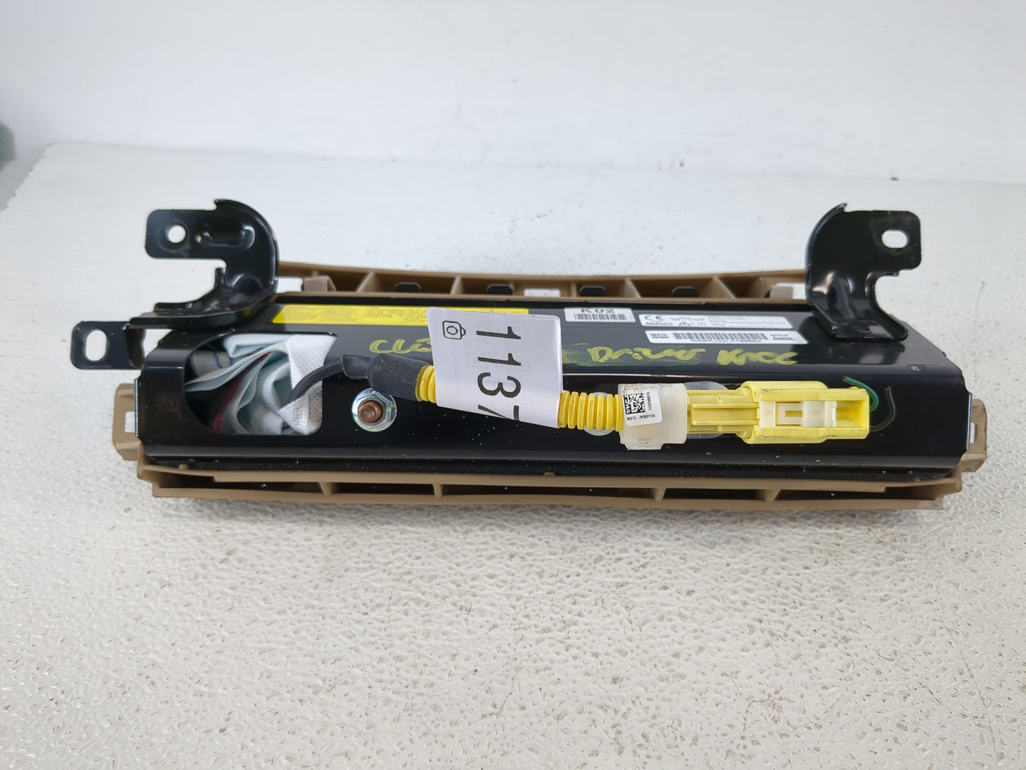 2012-2017 Hyundai Azera Air Bag Passenger Right Dashboard OEM P/N:56970-3V500 Fits Fits 2012 2016 2017 OEM Used Auto Parts -