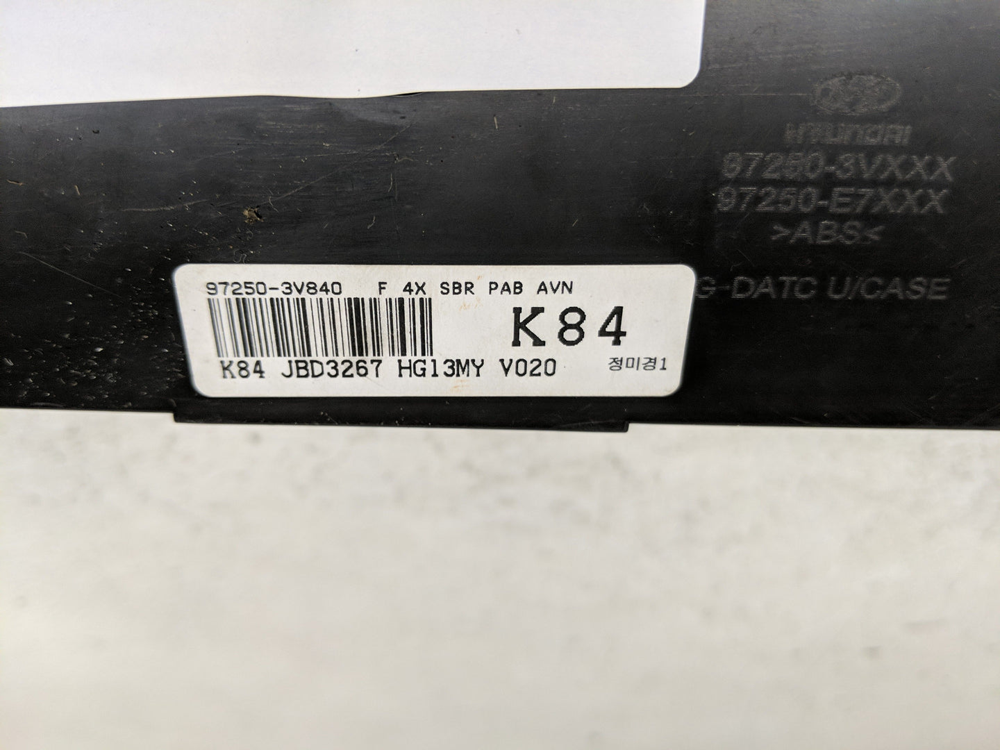 2014 Hyundai Azera Climate Control Module Temperature AC/Heater Replacement P/N:97250-3V840 Fits OEM Used Auto Parts - Oemus