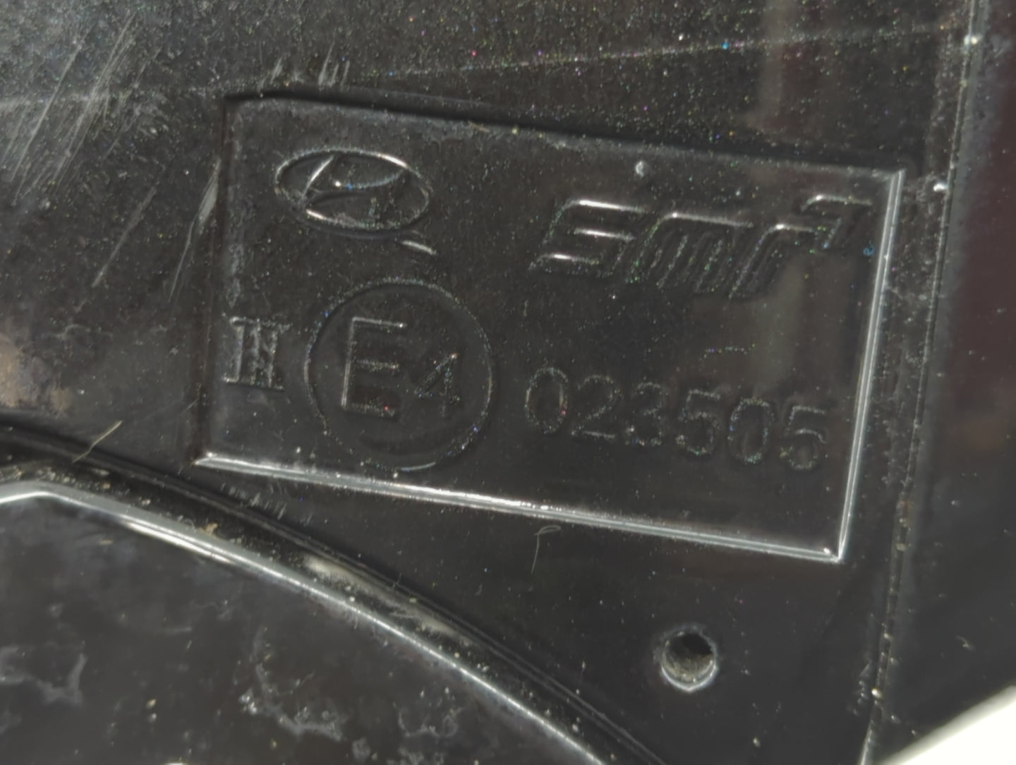 2014 Hyundai Azera Driver Side View Mirror - Left Door Mirror OEM Used - Oemusedautoparts1.com