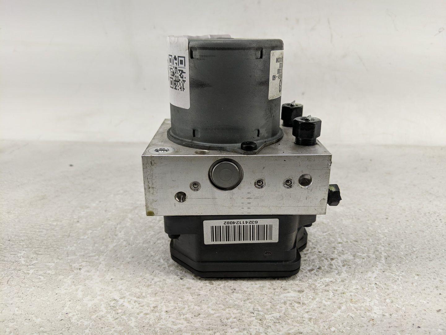 2012-2014 Hyundai Azera ABS Pump Control Module Replacement P/N:BH6013F520 58920-3V300 Fits Fits 2012 2013 2014 OEM Used Aut