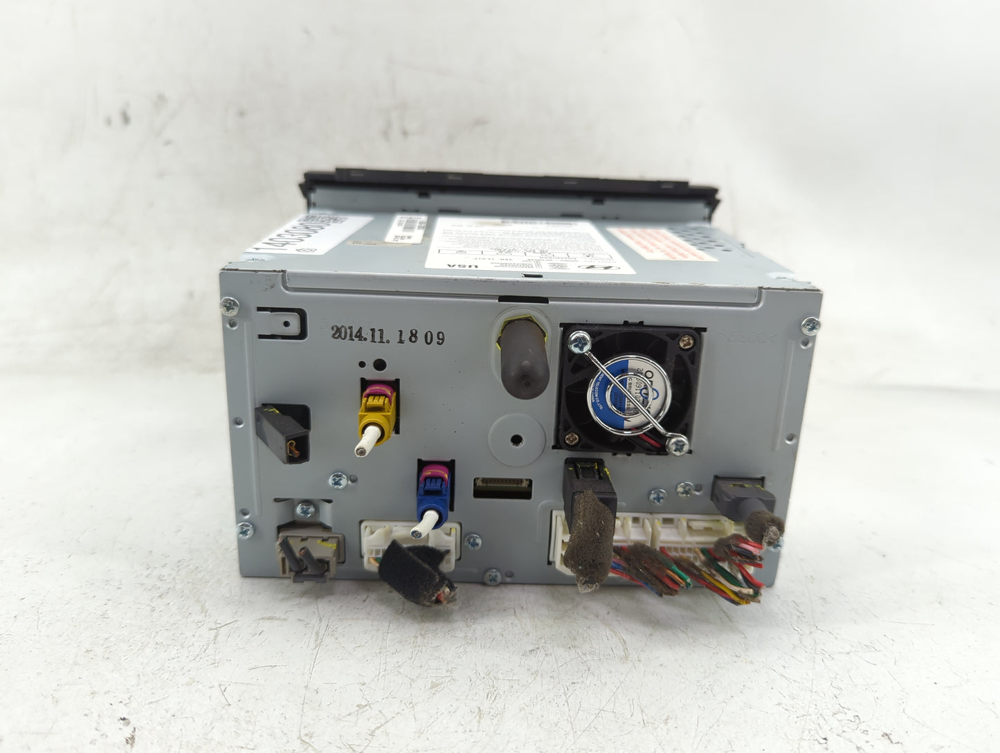 2012-2014 Hyundai Azera Radio AM FM Cd Player Receiver Replacement P/N:96560-3V7004X Fits Fits 2012 2013 2014 OEM Used Auto 