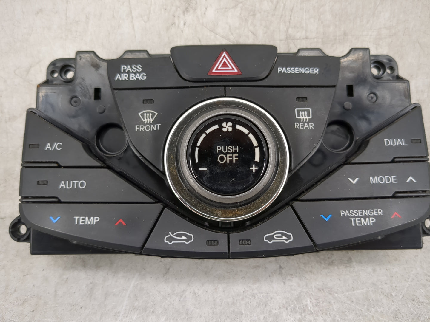 2012-2014 Hyundai Azera Climate Control Module Temperature AC/Heater Replacement P/N:97250-3V5024X Fits Fits 2012 2013 2014 