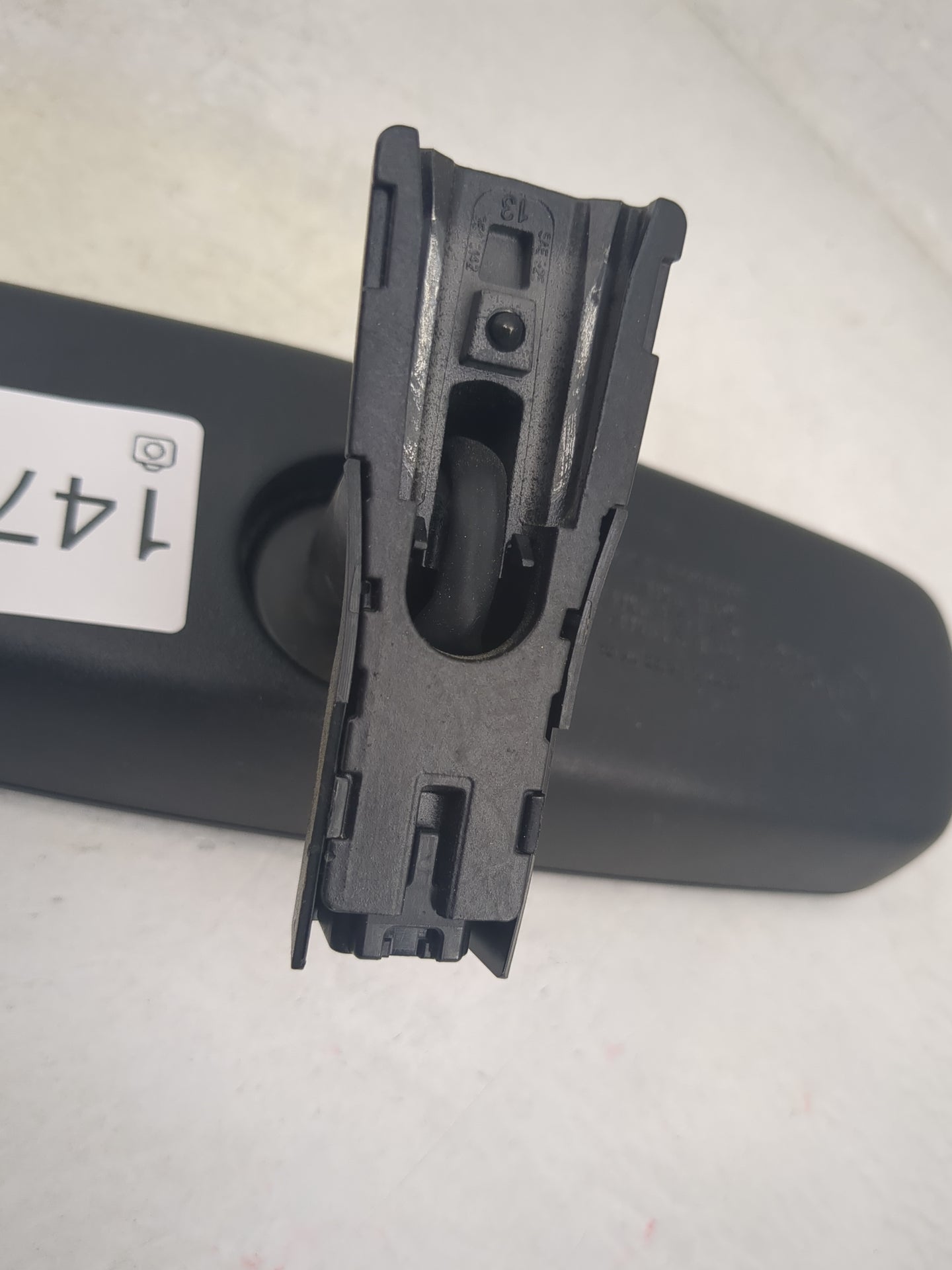 2012-2017 Hyundai Azera Interior Rear View Mirror Replacement OEM P/N:026666 GNTX-1027 Fits OEM Used Auto Parts - Oemusedaut
