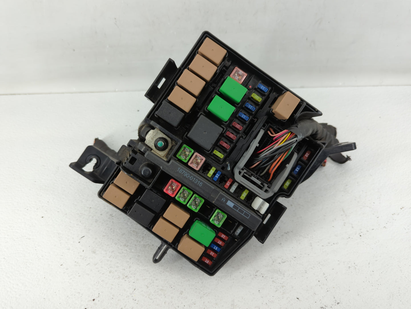 2014 Hyundai Azera Fusebox Fuse Box Panel Relay Module P/N:91208-3V010 1402140365 Fits OEM Used Auto Parts - Oemusedautopart