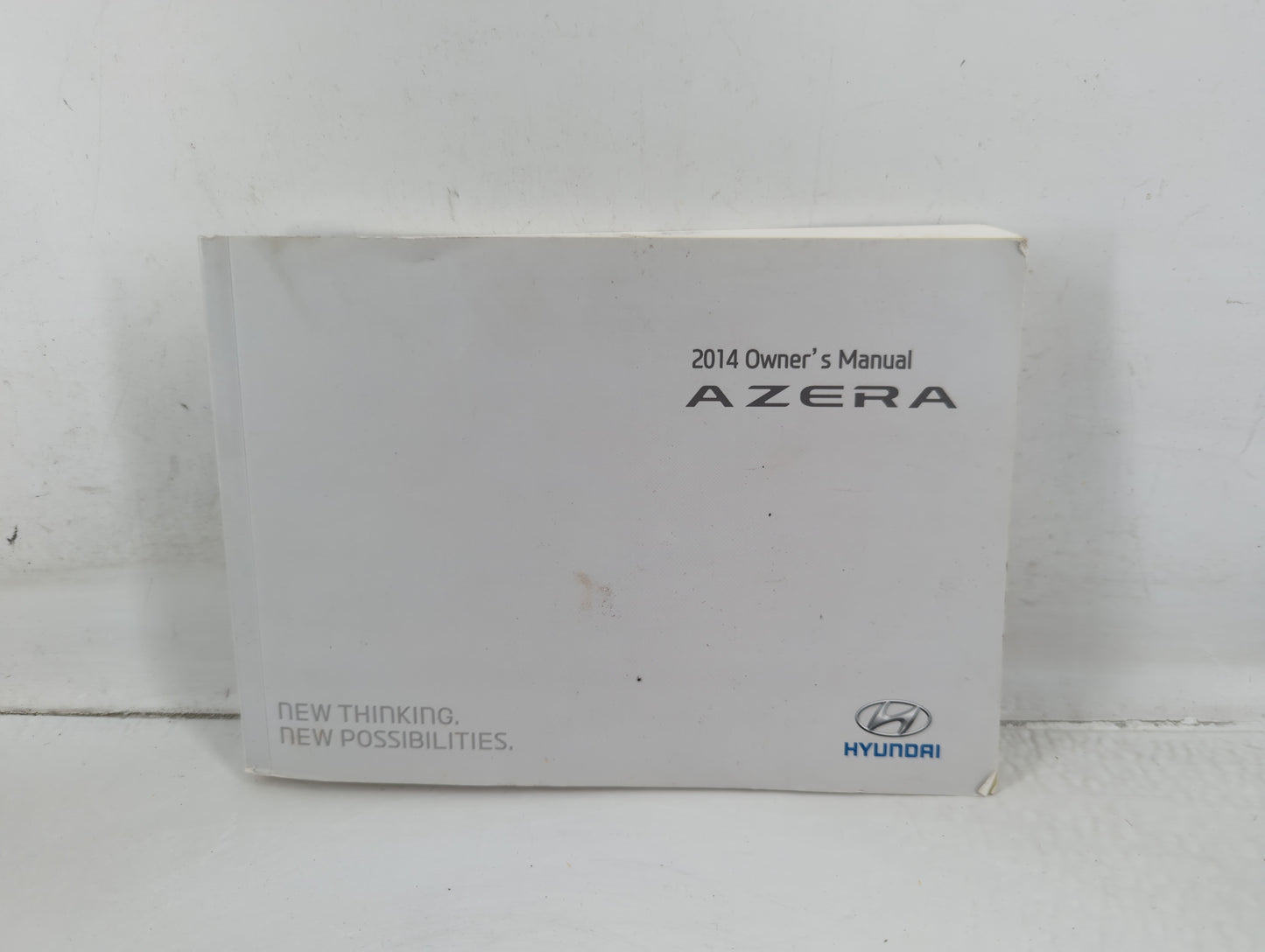 2014 Hyundai Azera Owners Manual Book Guide P/N:E3V0-EU3DB OEM Used Auto Parts - Oemusedautoparts1.com