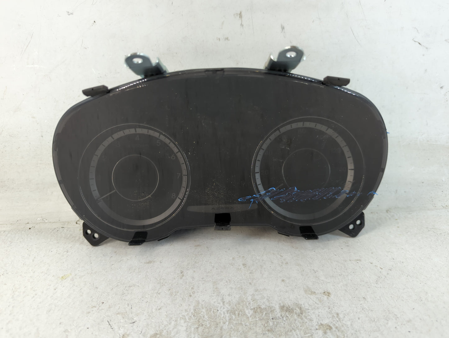 2012-2014 Hyundai Azera Instrument Cluster Speedometer Gauges P/N:94011-3V100 Fits Fits 2012 2013 2014 OEM Used Auto Parts -