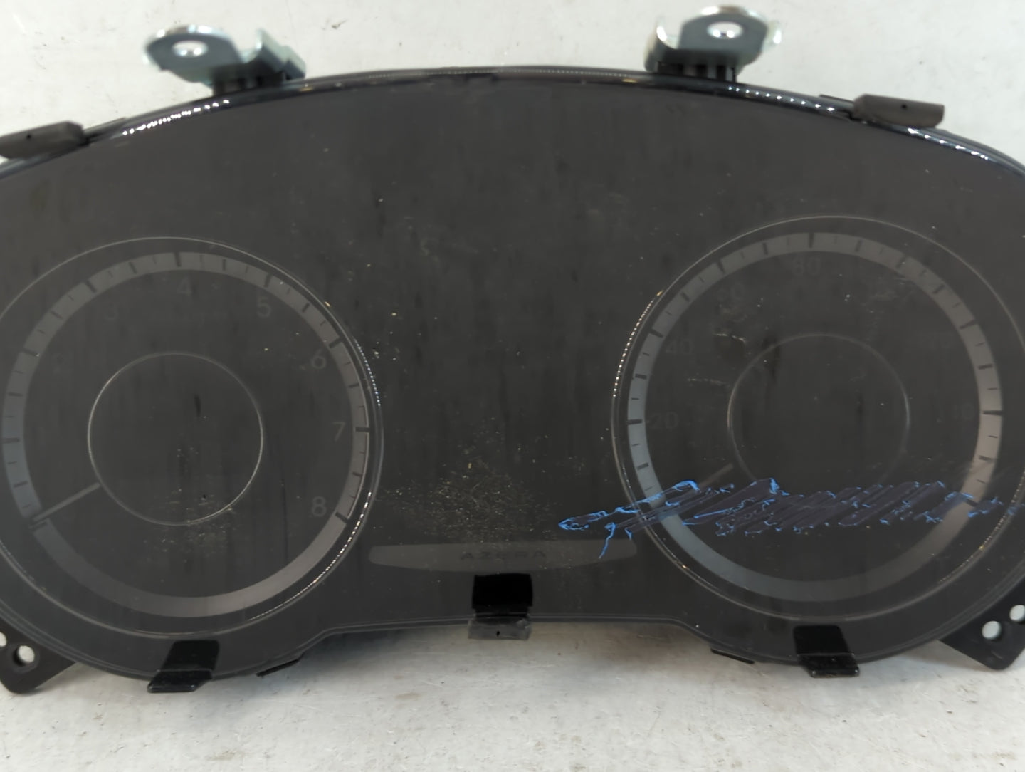 2012-2014 Hyundai Azera Instrument Cluster Speedometer Gauges P/N:94011-3V100 Fits Fits 2012 2013 2014 OEM Used Auto Parts -