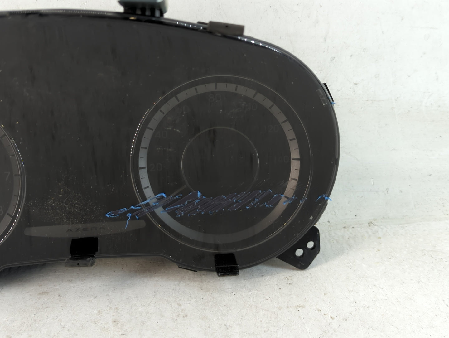 2012-2014 Hyundai Azera Instrument Cluster Speedometer Gauges P/N:94011-3V100 Fits Fits 2012 2013 2014 OEM Used Auto Parts -