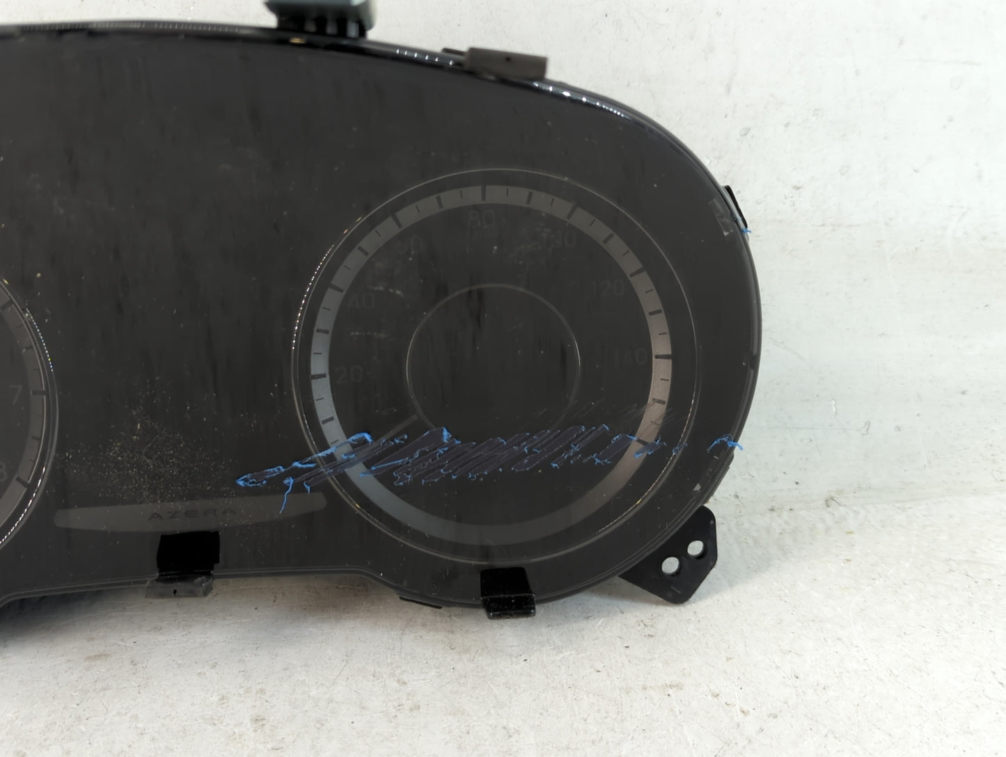 2012-2014 Hyundai Azera Instrument Cluster Speedometer Gauges P/N:94011-3V100 Fits Fits 2012 2013 2014 OEM Used Auto Parts -
