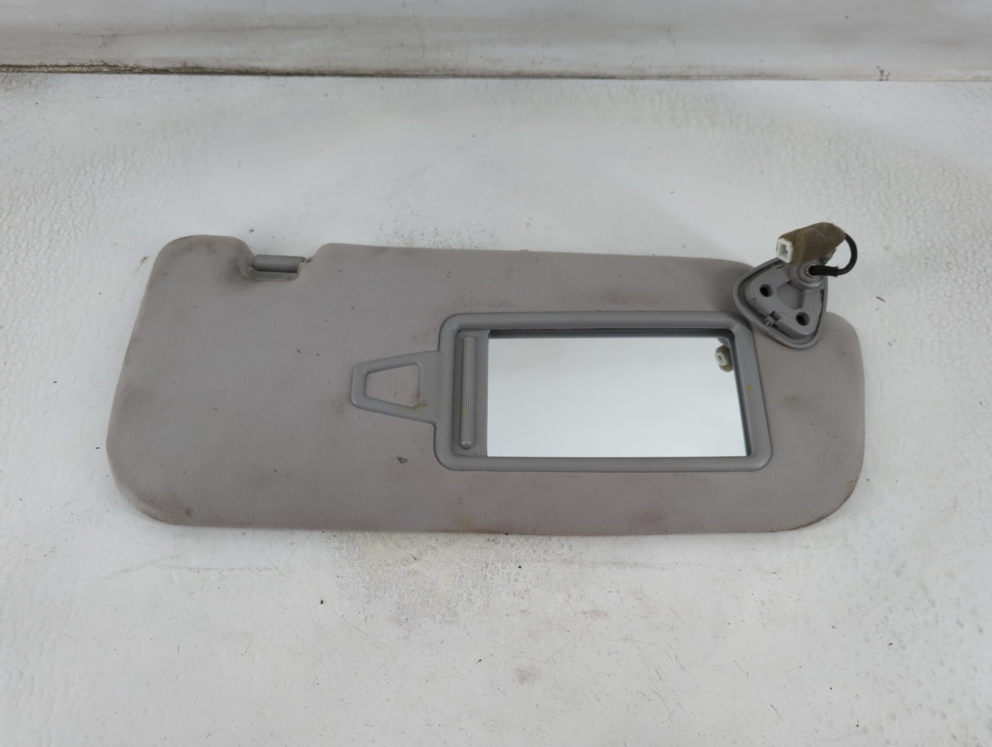 2012-2017 Hyundai Azera Sun Visor Shade Replacement Passenger Right Mirror Fits Fits 2012 2013 2014 2015 2016 2017 OEM Used 