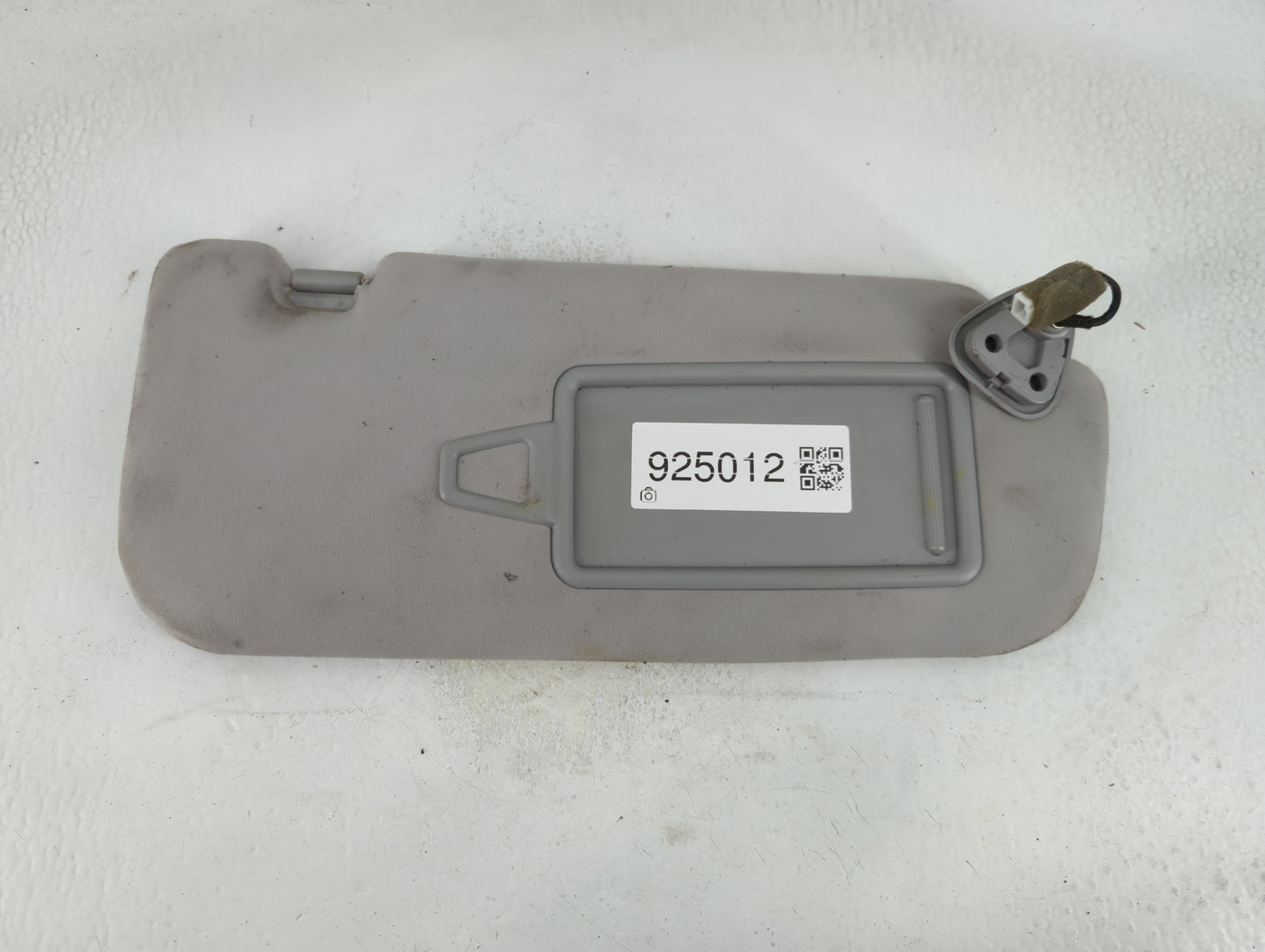 2012-2017 Hyundai Azera Sun Visor Shade Replacement Passenger Right Mirror Fits Fits 2012 2013 2014 2015 2016 2017 OEM Used 