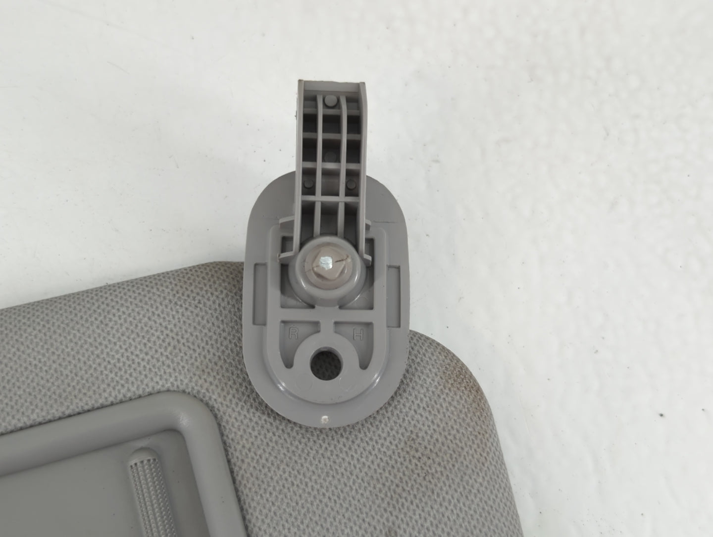 2014-2016 Hyundai Elantra Sun Visor Shade Replacement Passenger Right Mirror Fits Fits 2014 2015 2016 OEM Used Auto Parts - 