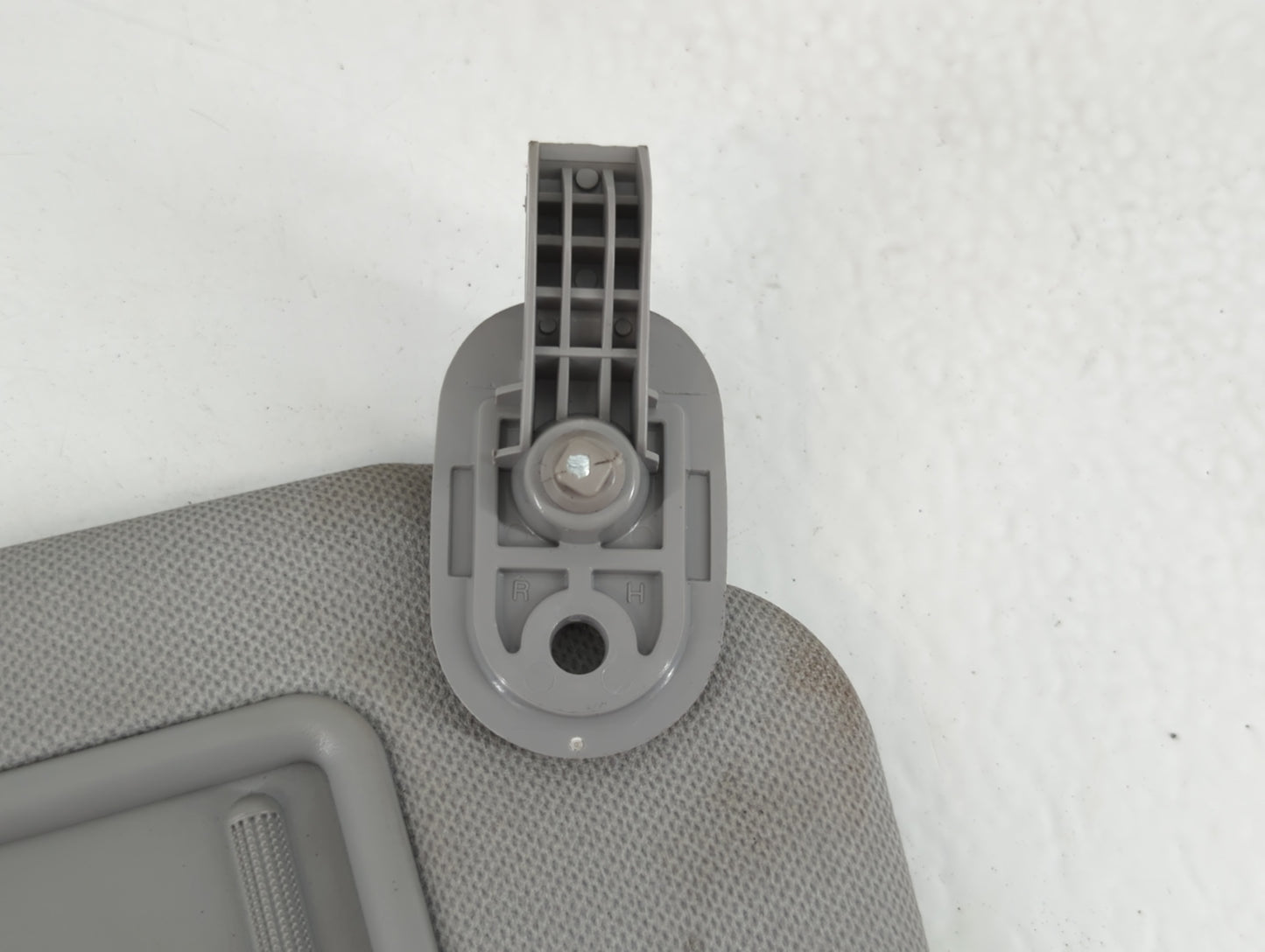 2014-2016 Hyundai Elantra Sun Visor Shade Replacement Passenger Right Mirror Fits Fits 2014 2015 2016 OEM Used Auto Parts - 