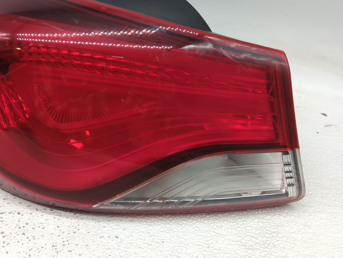 2014-2016 Hyundai Elantra Tail Light Assembly Driver Left OEM Fits Fits 2014 2015 2016 OEM Used Auto Parts - Oemusedautopart