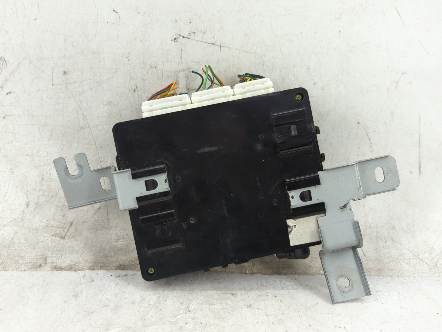 2014-2016 Hyundai Elantra Body Control Module Bcm Inner Cabin Fuse Box - Oemusedautoparts1.com