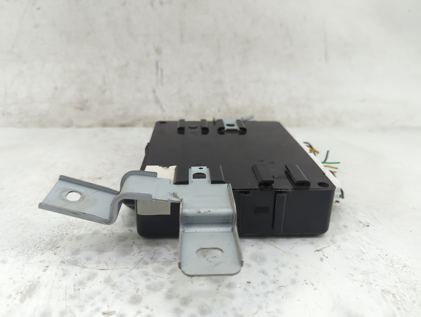 2014-2016 Hyundai Elantra Body Control Module Bcm Inner Cabin Fuse Box - Oemusedautoparts1.com