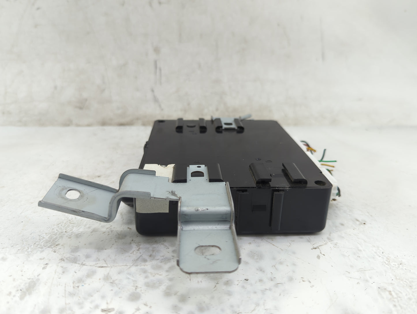 2014-2016 Hyundai Elantra Body Control Module Bcm Inner Cabin Fuse Box - Oemusedautoparts1.com