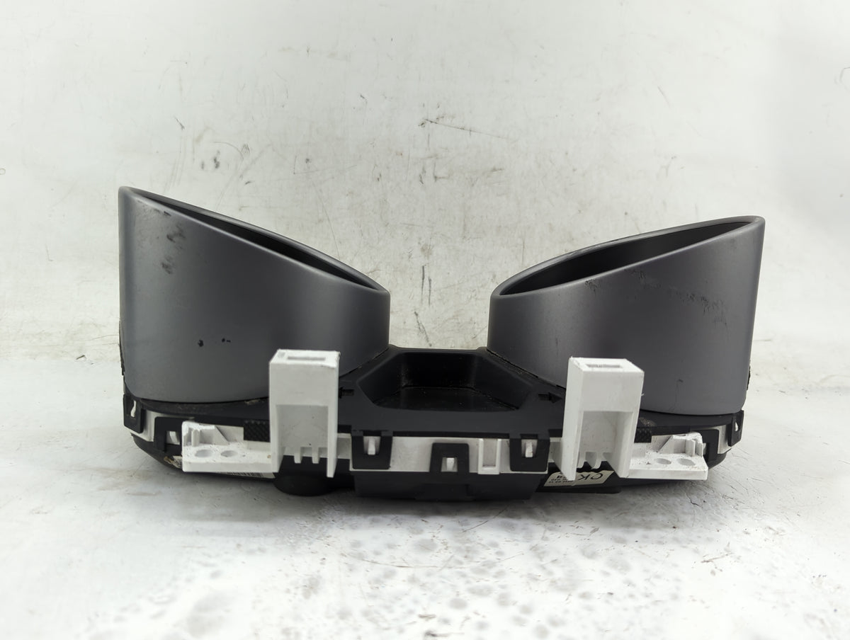 2014-2016 Hyundai Elantra Instrument Cluster Speedometer Gauges P/N:94004-3X210 Miles:124K Fits Fits 2014 2015 2016 OEM Used
