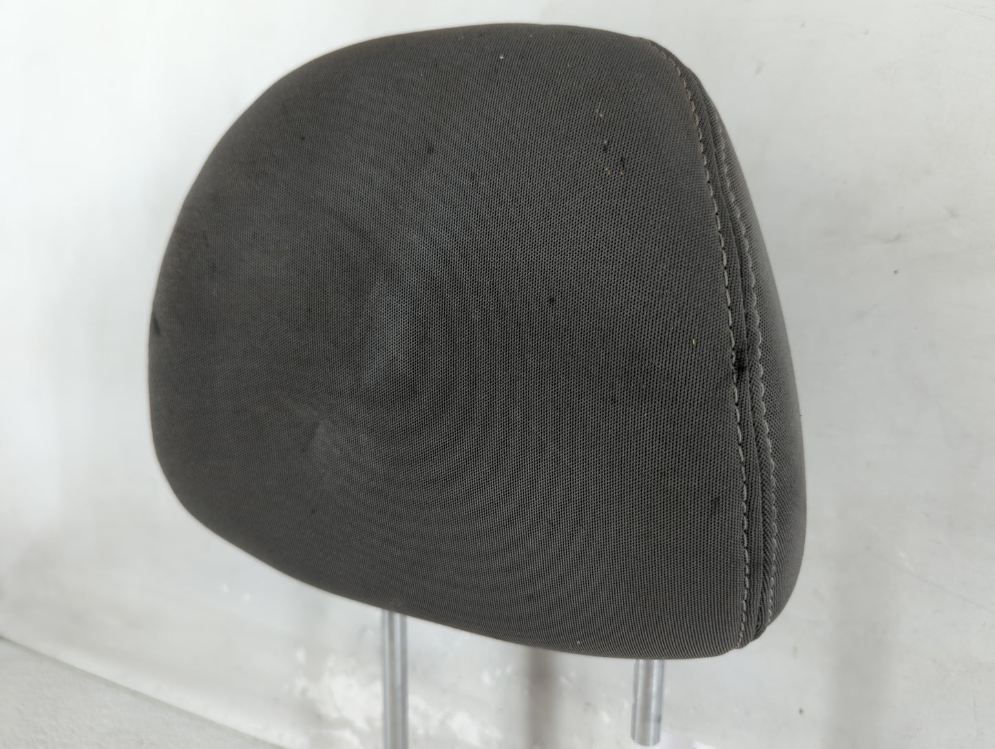 2013-2015 Hyundai Elantra Headrest Head Rest Front Driver Passenger Seat Fits Fits 2013 2014 2015 OEM Used Auto Parts - Oemu