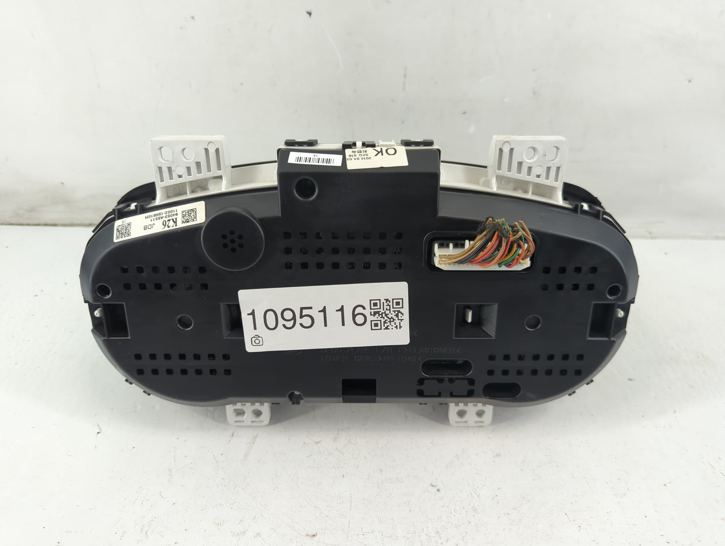 2013-2015 Hyundai Elantra Instrument Cluster Speedometer Gauges P/N:94053-A5511 Fits Fits 2013 2014 2015 OEM Used Auto Parts