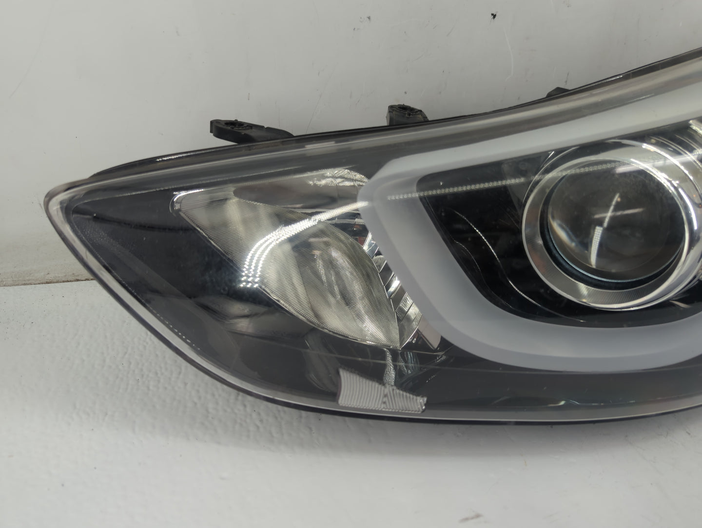 2014-2016 Hyundai Elantra Driver Left Oem Head Light Headlight Lamp - Oemusedautoparts1.com