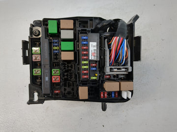 2014-2016 Hyundai Elantra Fusebox Fuse Box Panel Relay Module P/N:91266 3X100 Fits Fits 2014 2015 2016 OEM Used Auto Parts