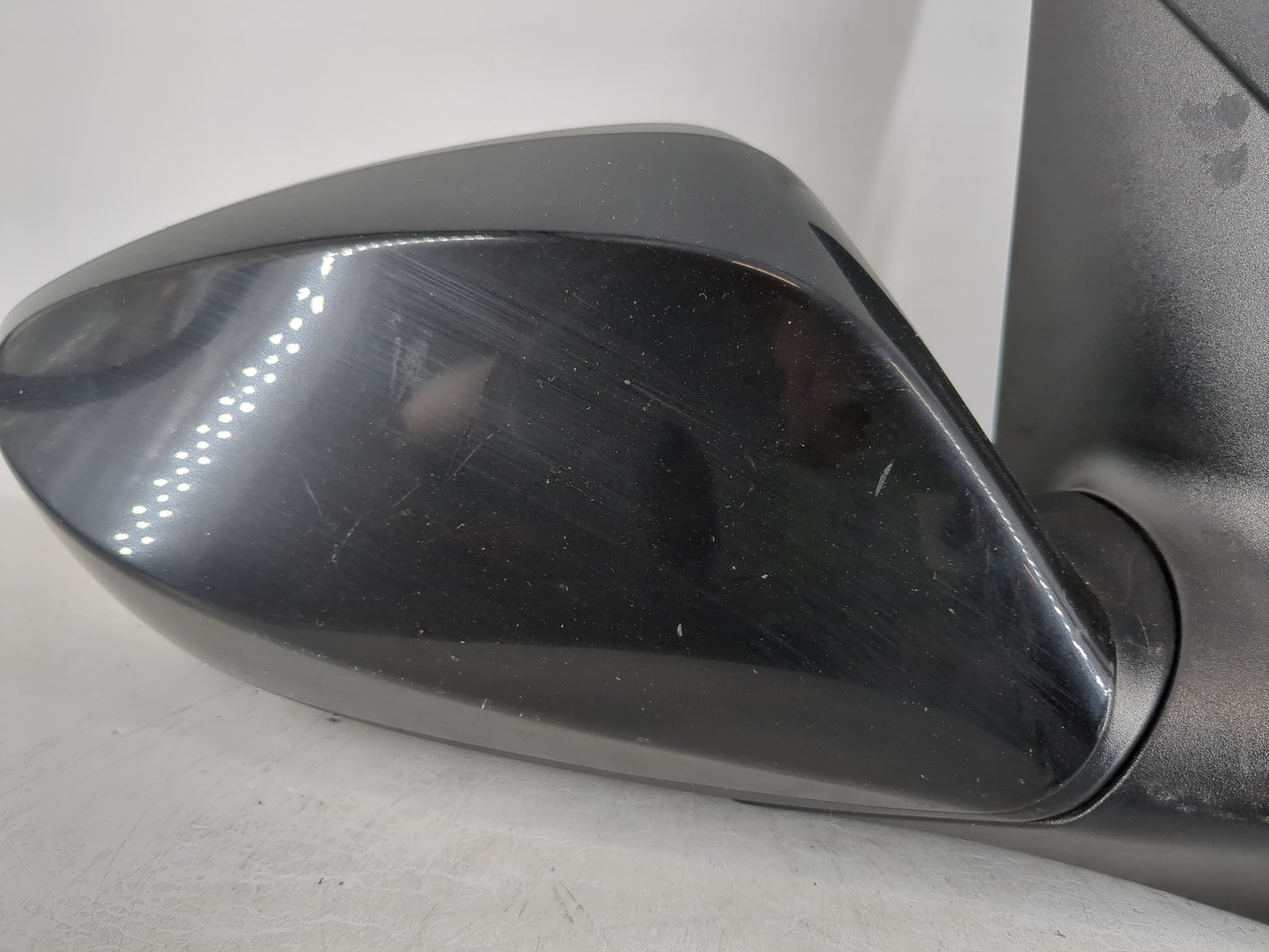 2014-2017 Hyundai Elantra Passenger Side View Mirror - Right Door Mirror OEM Used - Oemusedautoparts1.com