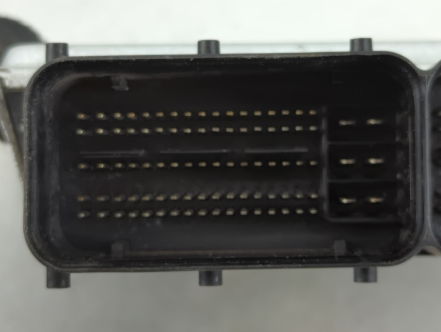 2014-2016 Hyundai Elantra PCM Engine Control Computer ECU ECM PCU OEM P/N:39101-2EMB4 39100-2EMB4 Fits Fits 2014 2015 2016 O