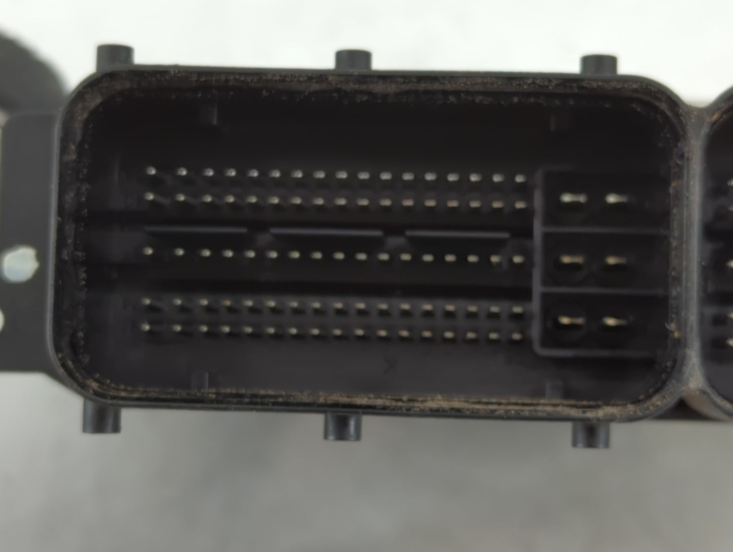 2014 Hyundai Elantra PCM Engine Control Computer ECU ECM PCU OEM P/N:39133-2EJC0 Fits OEM Used Auto Parts - Oemusedautoparts