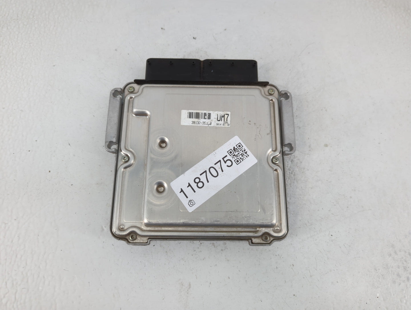 2014 Hyundai Elantra PCM Engine Control Computer ECU ECM PCU OEM P/N:39133-2EJC0 Fits OEM Used Auto Parts - Oemusedautoparts