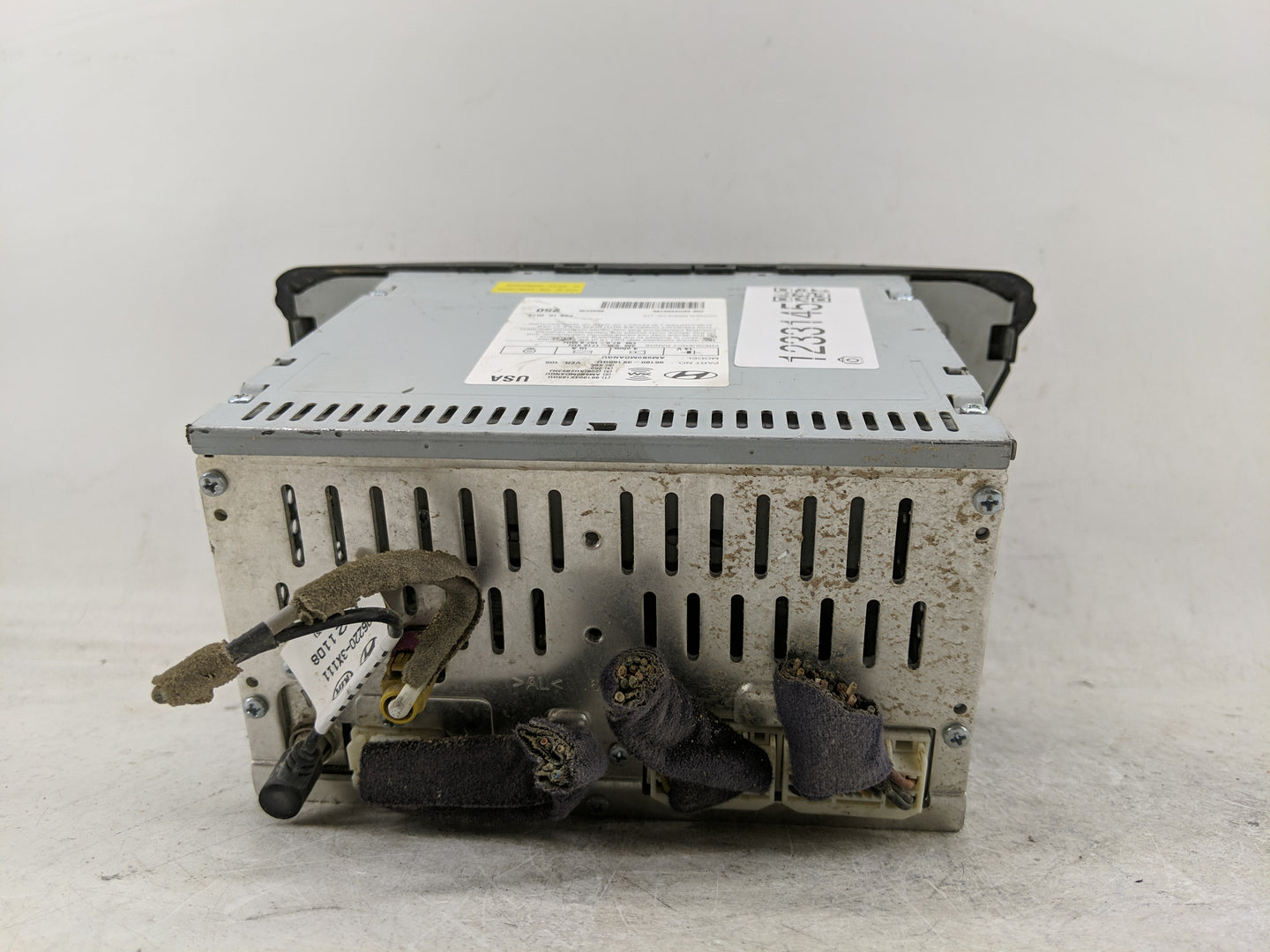 2014-2016 Hyundai Elantra Radio AM FM Cd Player Receiver Replacement P/N:96180-3X165GU Fits Fits 2014 2015 2016 OEM Used Aut