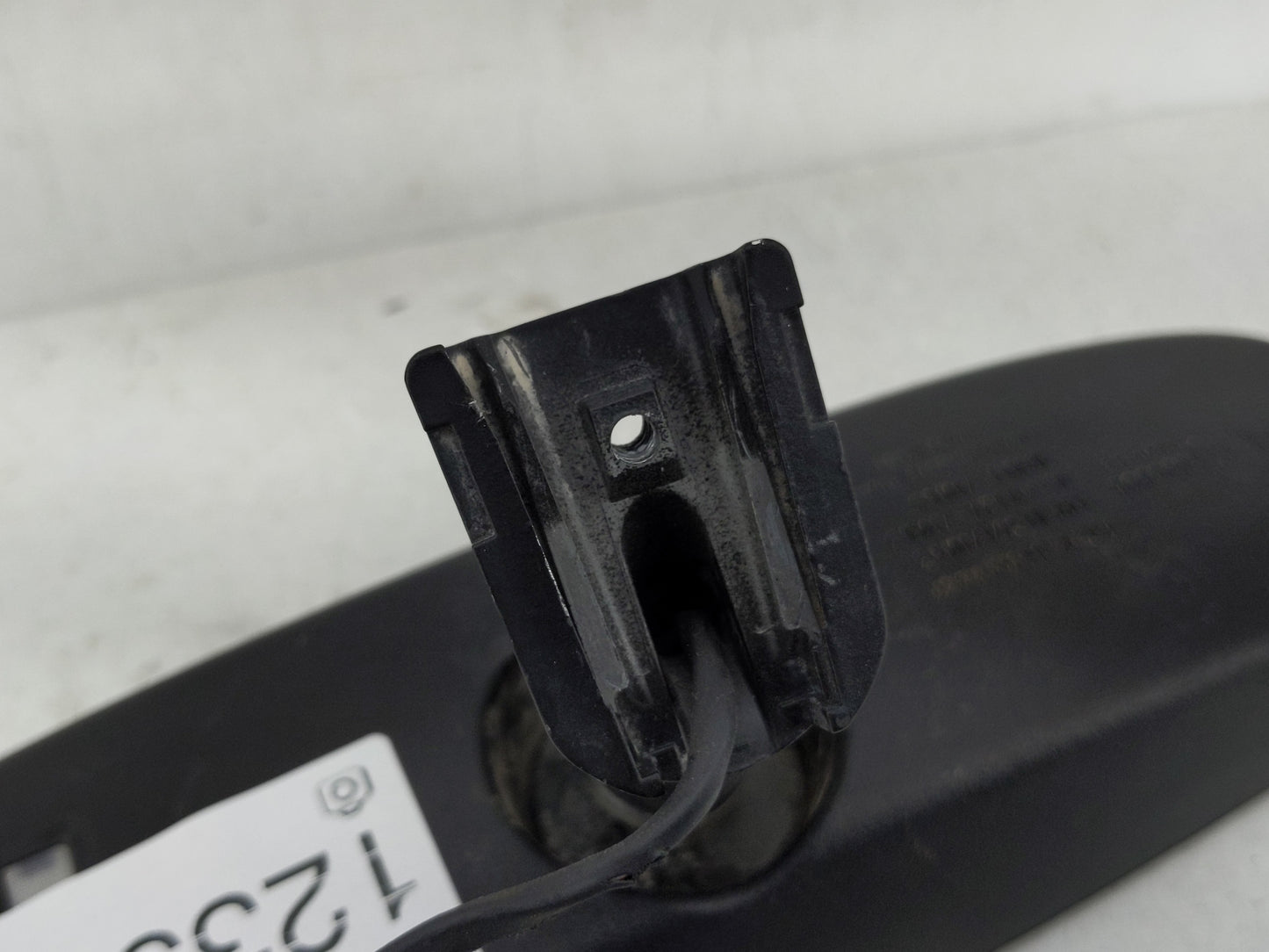 2011-2020 Hyundai Elantra Interior Rear View Mirror Replacement OEM P/N:E11026006 Fits OEM Used Auto Parts - Oemusedautopart