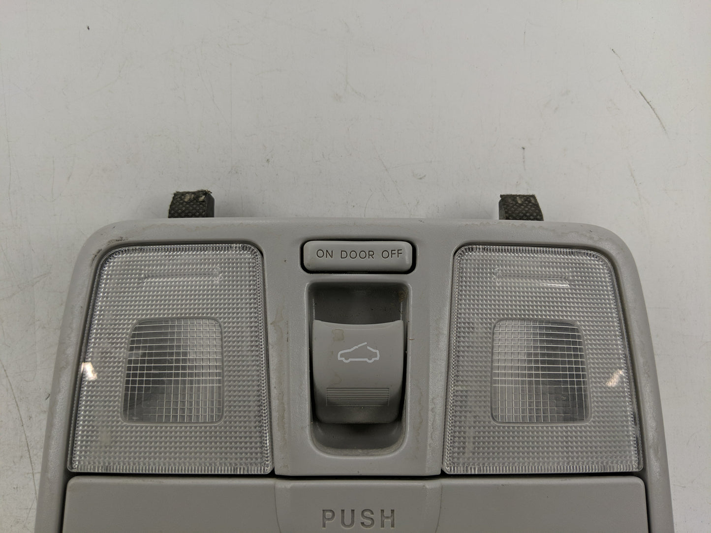 2014 Hyundai Elantra Overhead Roof Console - Oemusedautoparts1.com