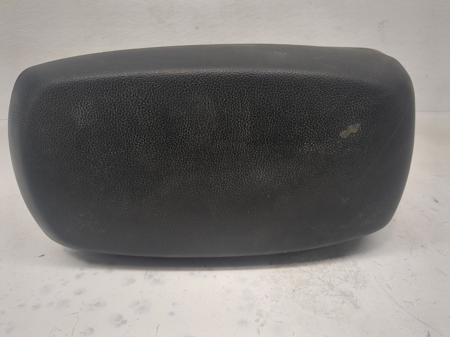 2014 Hyundai Elantra Center Console Armrest Cover Lid Fits OEM Used Auto Parts - Oemusedautoparts1.com