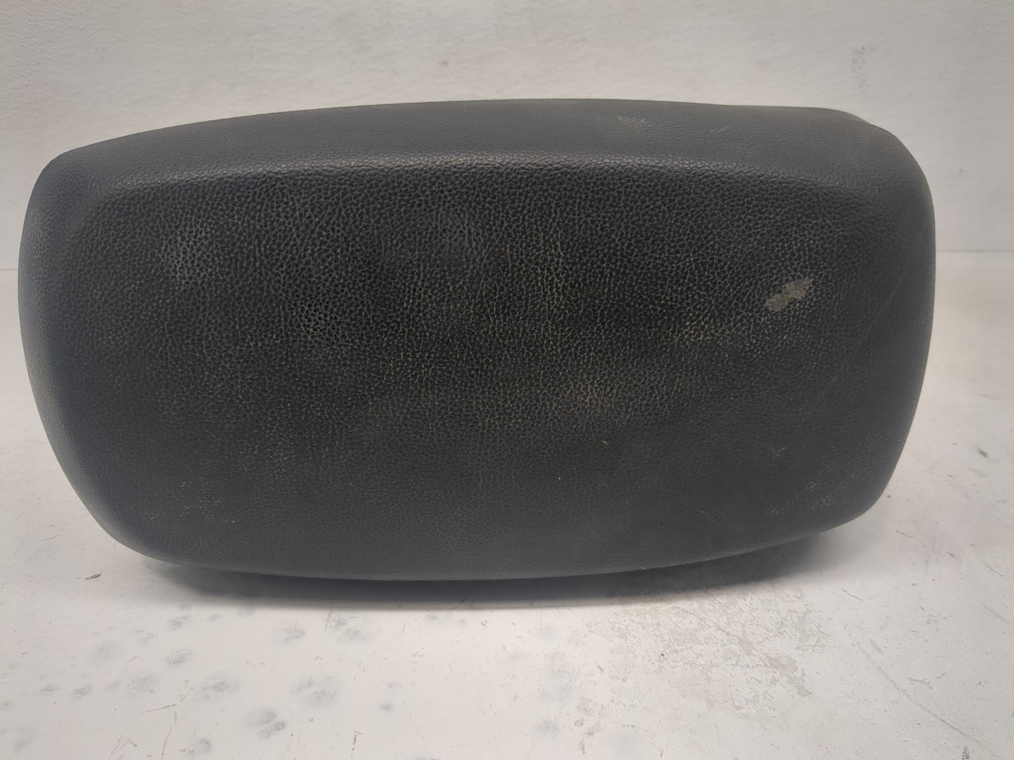 2014 Hyundai Elantra Center Console Armrest Cover Lid Fits OEM Used Auto Parts - Oemusedautoparts1.com