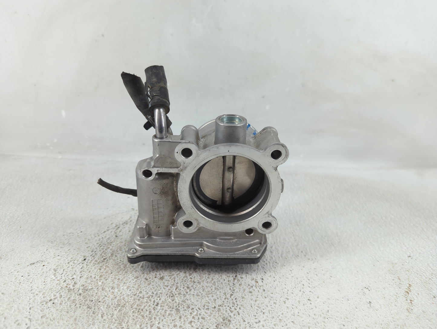 2011-2020 Hyundai Elantra Throttle Body P/N:35100-2E000 Fits Fits 2011 2012 2013 2014 2015 2016 2017 2018 2019 2020 2021 OEM