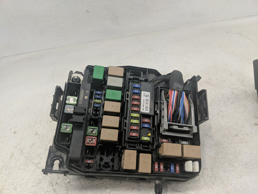 2014-2016 Hyundai Elantra Fusebox Fuse Box Panel Relay Module Fits Fits 2014 2015 2016 OEM Used Auto Parts