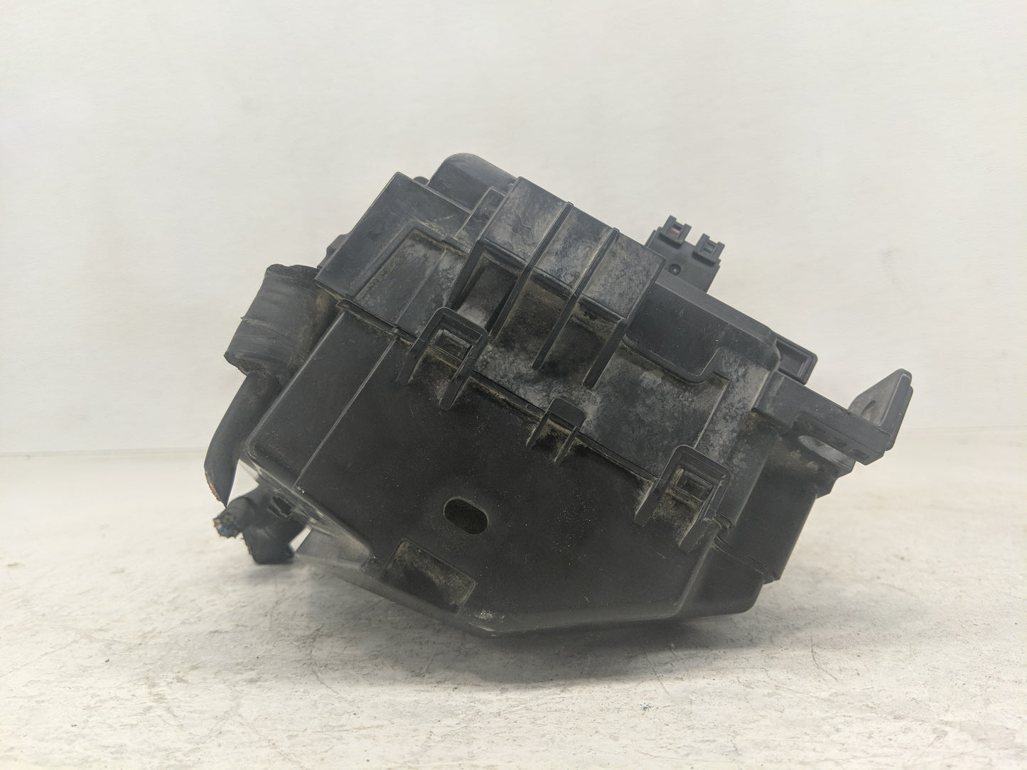 2014-2016 Hyundai Elantra Fusebox Fuse Box Panel Relay Module Fits Fits 2014 2015 2016 OEM Used Auto Parts - Oemusedautopart