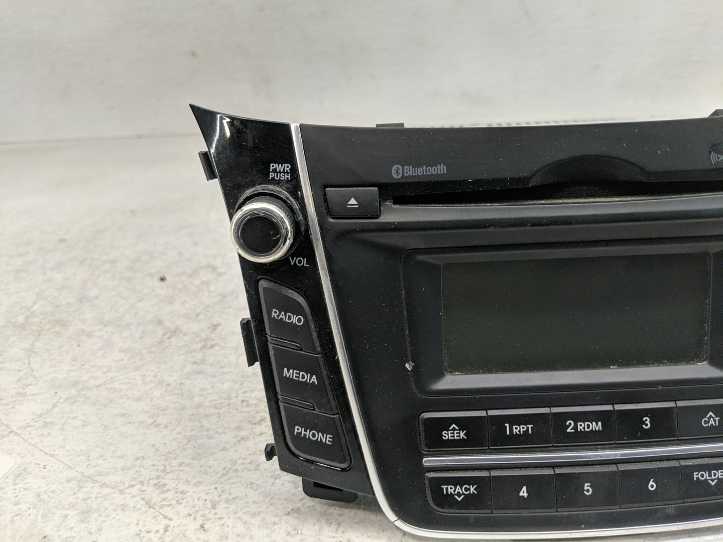 2014-2015 Hyundai Elantra Radio AM FM Cd Player Receiver Replacement P/N:96170-A5160GU Fits Fits 2014 2015 OEM Used Auto Par