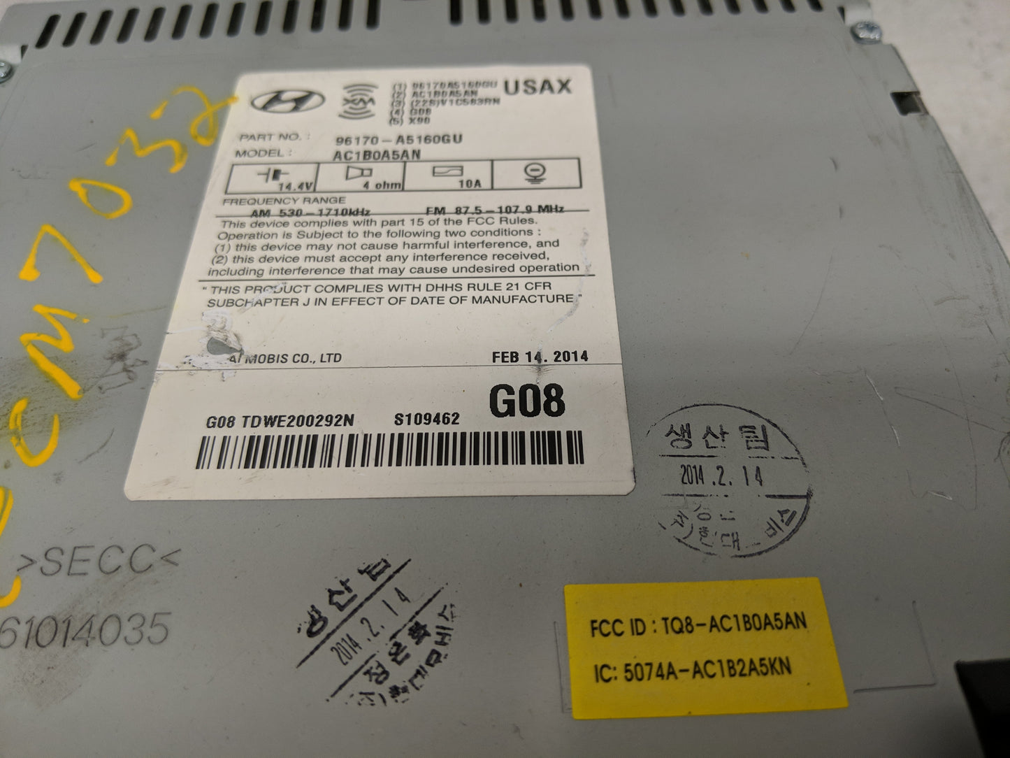 2014-2015 Hyundai Elantra Radio AM FM Cd Player Receiver Replacement P/N:96170-A5160GU Fits Fits 2014 2015 OEM Used Auto Par